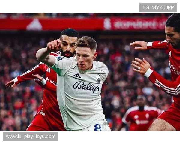 曼联为安德森开出6000万欧元报价,冬窗引援积极,曼城门将安德森